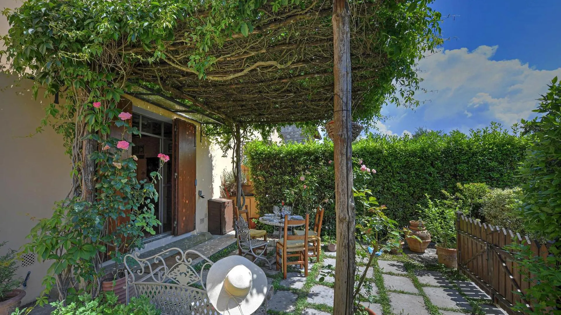 Apartment Tuscan Home Panoramic Hills Terrace - Happy Rentals Rignano Sull Arno